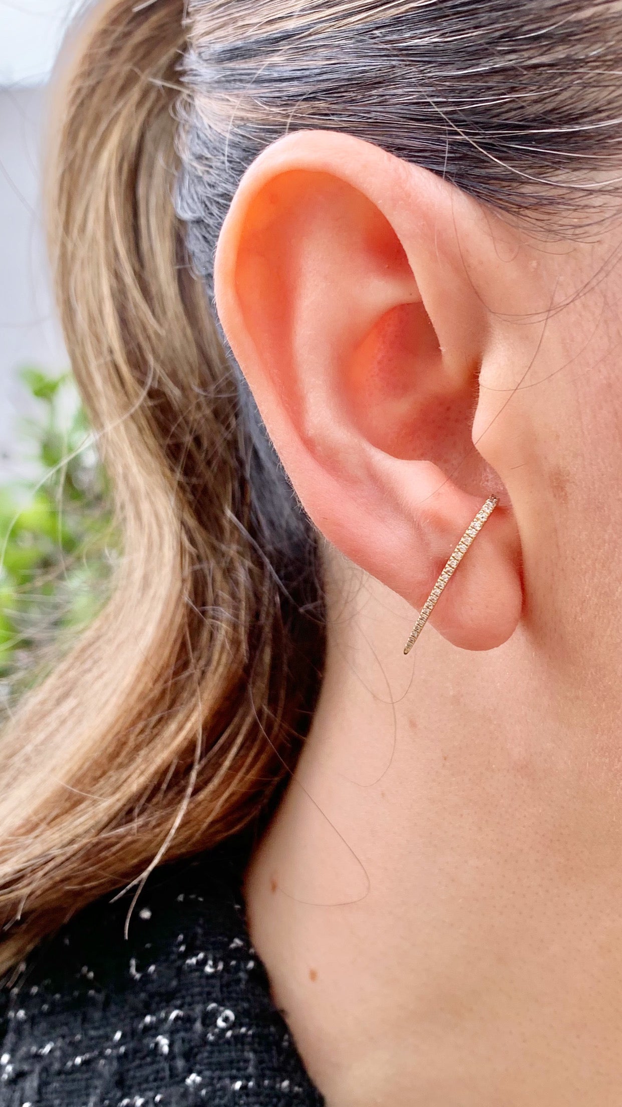 Aretes en oro amarillo con diamantes naturales