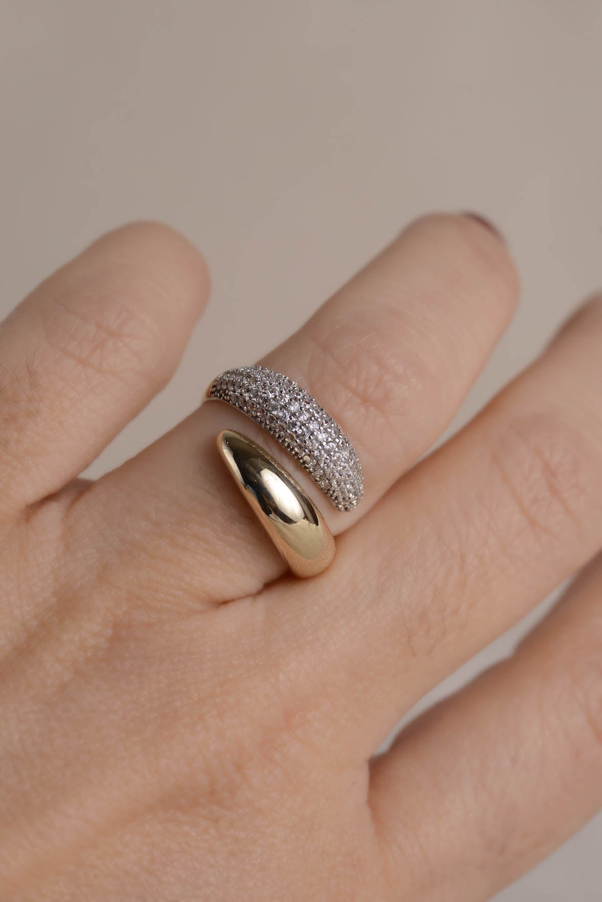 Anillo espiral en oro amarillo 10K